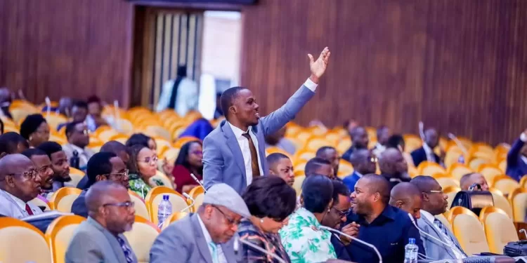 Affaire Bukanga-Lonzo : des députés exigent l&rsquo;examen urgent du projet de résolution du C50 face à l&rsquo;arrêt imminent de la Cour constitutionnelle