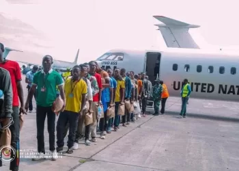 RDC : Une opération humanitaire exceptionnelle ramène plus de 1 350 soldats et policiers à Kinshasa
