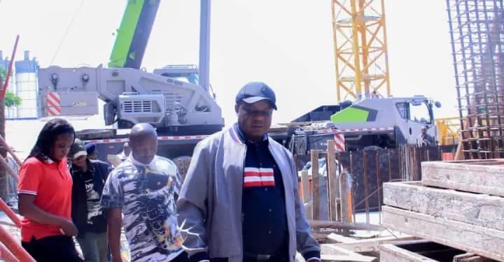 Tolérance Zéro à Kinshasa : Le Ministre Crispin Mbadu renforce la lutte contre les constructions illégales et la fraude au permis de construire