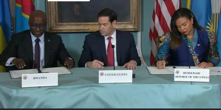 Paix signée à Washington : la RDC et le Rwanda tournent (enfin) une page sombre de l’Histoire