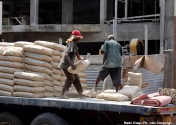 Pénurie de ciment à Kinshasa : Une crise qui paralyse les chantiers et inquiète les populations