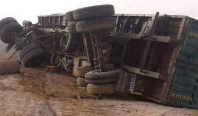 Masina : un camion de Congo Futur se renverse, pas de perte en vie humaine signalée