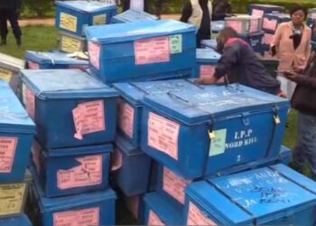 Beni : Arrivée des malles du TENASOSP et de l’EXETAT, les préparatifs se poursuivent malgré un climat de tensions