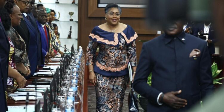 Conseil des ministres : Suminwa II fait son entrée en scène sous le signe de l’unité et de la responsabilité