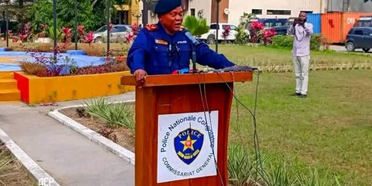 RDC : Le commissaire principal Junior Mboso Kazadi arrêté après une vidéo virale de démission