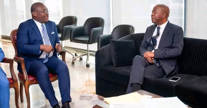 Rencontre de travail entre Guy Loando Mboyo et Adolphe Muzito