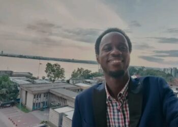 L’arrestation brutale du journaliste Masand Mafuta ravive le débat sur les abus policiers en RDC