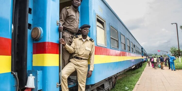 RDC : Le train Matadi–Kinshasa reprend du service, symbole d’un nouvel élan