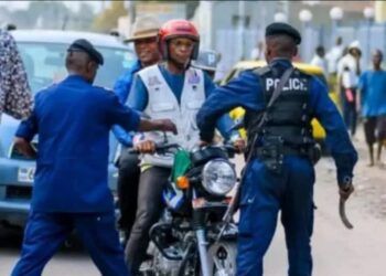 Kinshasa : Les taxis-motos interdits d’accès au centre-ville, leurs activités limitées aux périphéries