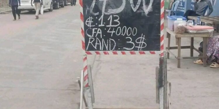 RDC : Le franc congolais s’apprécie de 3,5 % face au dollar sur le marché parallèle à Kinshasa