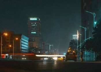 Kinshasa : La première pluie tombe, et déjà la ville retient son souffle