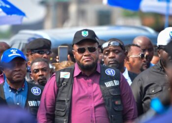 Kinshasa : Le gouverneur Daniel Bumba dans le viseur du député provincial Aubin Mukanu Isukama