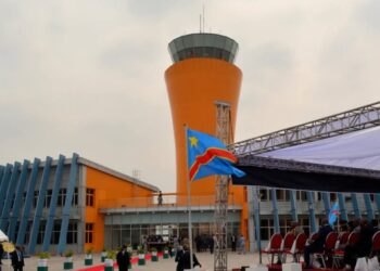 Aéroport de N’djili — Black-out, avion présidentiel retardé, suspensions à la RVA : Que révèle la panne sur l’état des infrastructures ?