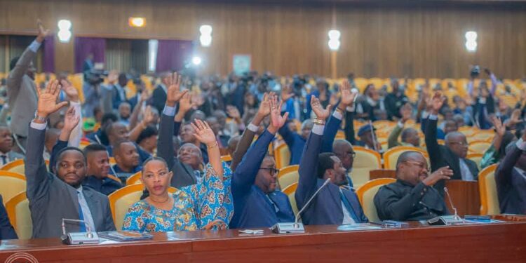 Assemblée nationale : la 95ᵉ prorogation de l’état de siège examinée