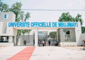 Mbuji-Mayi : Félix Tshisekedi inaugure l’Université de la dignité