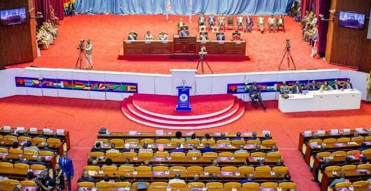 RDC : l’Assemblée nationale adopte une recommandation reconnaissant le crime de génocide commis dans l’Est du pays