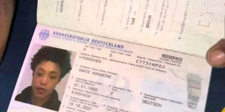 Kinshasa : Scandale après le traitement inhumain infligé à une femme suspectée de braquage