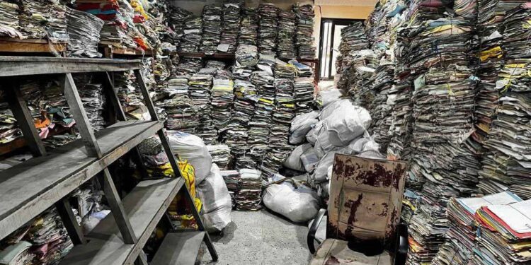 Kinshasa-Matete : les archives de la Justice en péril, entre poussière et désordre