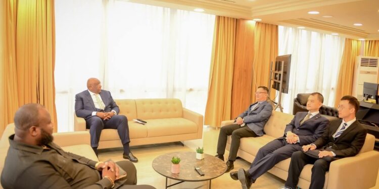 RDC – Chine : Jean-Pierre Bemba et l’ambassadeur Zhao Bin accélèrent les grands projets de coopération