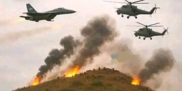 RDC — Le porte-parole des FARDC, le général Sylvain Ekenge, justifie les frappes contre l’AFC-M23