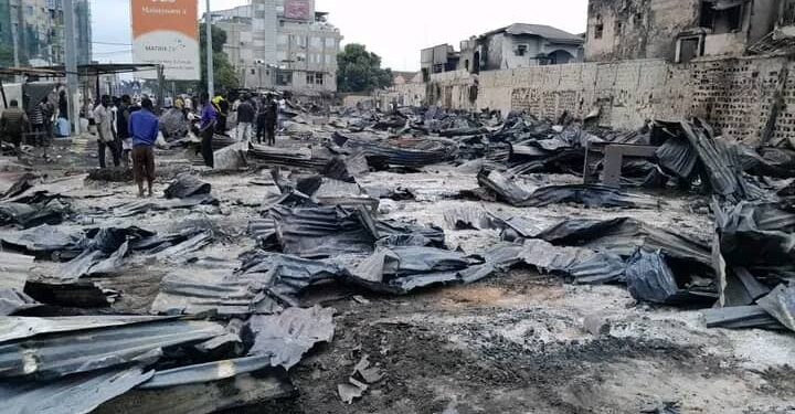 Kinshasa : Un incendie ravage le marché des menuisiers à Météo-Delvaux