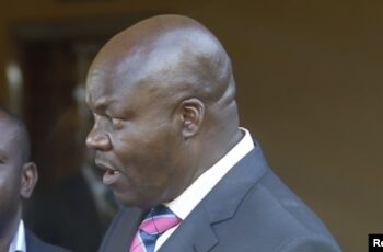 Procès Roger Lumbala à Paris : Récusations en série et coup de théâtre dès l’ouverture