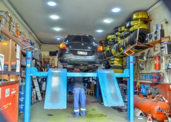 RDC – Kinshasa : le contrôle technique des véhicules reporté au 17 novembre — un sursis révélateur des défis structurels du secteur des transports