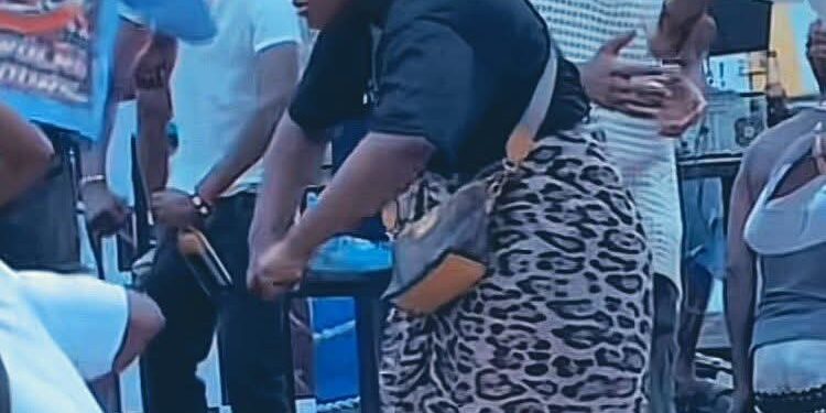 Mukomboso : La nouvelle danse sauvage qui embrase Kinshasa