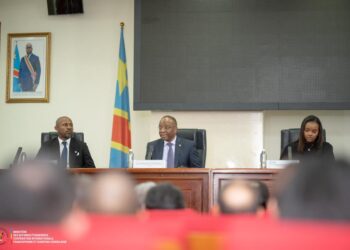Front diplomatique :  » Kinshasa prêt à négocier mais pas sous la menace des armes  » [Gouvernement aux diplomates]
