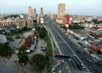 Kinshasa : « La capitale ne peut continuer à grandir sans une planification » (Félix Tshisekedi)
