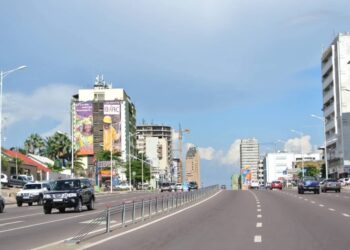 Circulation routière : Des mesures annoncées sur l&rsquo;usage des escortes et gyrophares [Officiel]