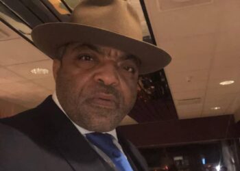 « Ce n’est pas dans la concertation molle que naissent les peuples libres » : Mufoncol Tshiyoyo face à l’Accord de Washington