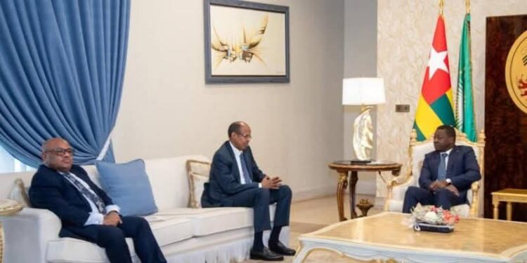 Paix en RDC : Faure Gnassingbé consulte le président de la Commission de l’UA