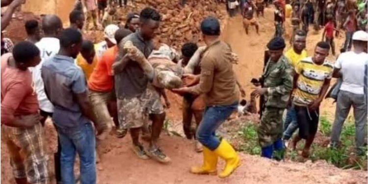 Nord-Kivu : après la tragédie de Rubaya, Kinshasa dénonce un pillage sous occupation