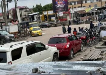 Kinshasa sous bouclage : entre Kintambo et Bandalungwa, un dimanche sous haute surveillance