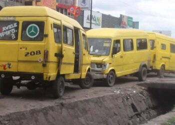 Kinshasa : les véhicules non conformes promis à la fourrière… et à la casse