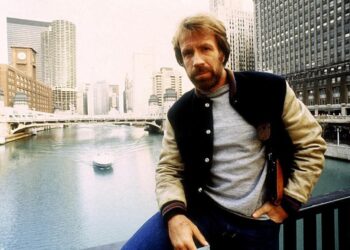 Disparition de Chuck Norris : la légende qui a forgé des générations s’éteint