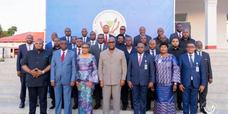 Bandundu, théâtre d’une loyauté réaffirmée : les gouverneurs resserrent les rangs autour de Félix Tshisekedi