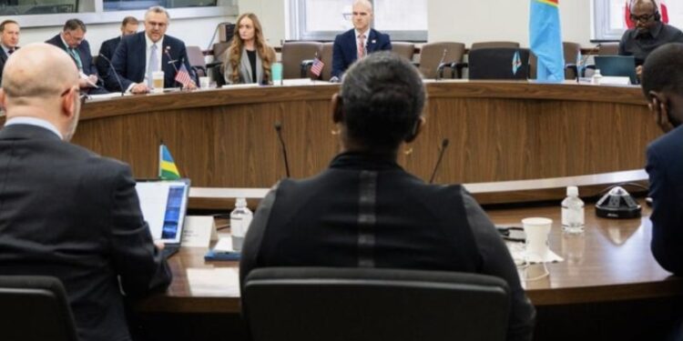 Washington relance le dialogue : Kinshasa et Kigali s’accordent sur une désescalade sous supervision américaine