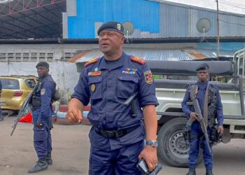 Kinshasa : la police recadre ses rangs, fin des arrestations pour “chevelure ”