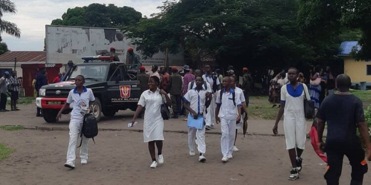 Kinshasa : l’Hôpital de Kinkole sous siège, quand la peur remplace les soins