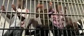 Kinshasa : la police inspecte ses propres cellules