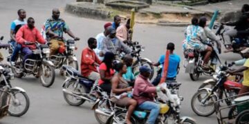 Kinshasa serre la vis sur les “wewa” : nouvelles règles pour une ville plus sûre sur deux roues