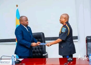 Kinshasa : la sécurité publique retrouve une voix et un numéro.