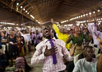 RDC : et si les églises devenaient les nouvelles banques des PME ? La vision disruptive d’André Wameso