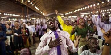 RDC : et si les églises devenaient les nouvelles banques des PME ? La vision disruptive d’André Wameso