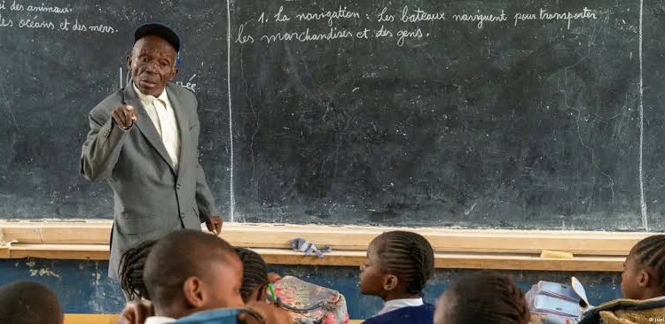 Enseignants en RDC : piliers oubliés de la Nation