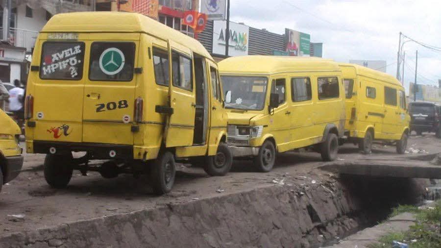 Kinshasa suspend temporairement les contrôles techniques avant le recouvrement forcé