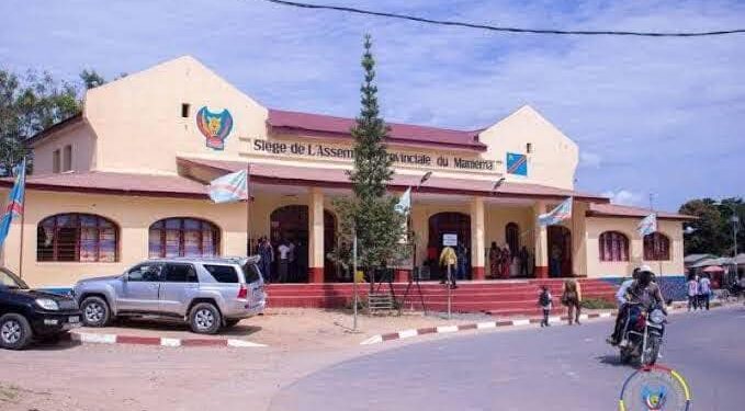 Maniema : l’Assemblée provinciale explose autour de l’interpellation du gouverneur Moïse Kabwankubi