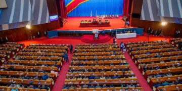 Assemblée nationale : l’opposition claque la porte face au projet de loi sur le référendum
